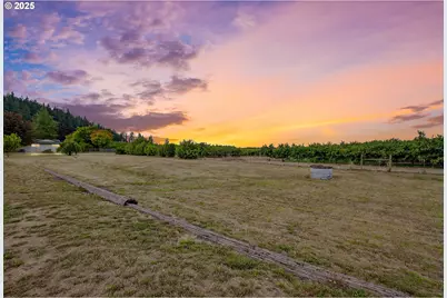 10418 Champoeg Rd, Aurora, OR 97002 - Photo 35