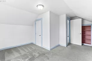 6824 N Commercial Ave, Portland, OR 97202 - Photo 39