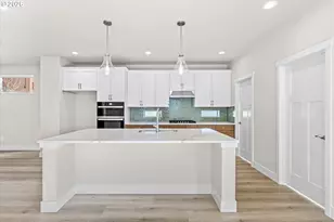 12937 NW Ramona Ln, Portland, OR 97229 - Photo 13