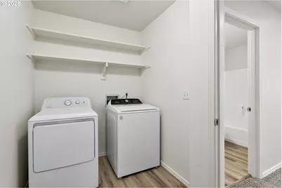 38800 Cascadia Village Dr, Sandy, OR 97055 - Photo 17
