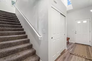 38800 Cascadia Village Dr, Sandy, OR 97055 - Photo 15