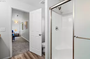 38800 Cascadia Village Dr, Sandy, OR 97055 - Photo 21