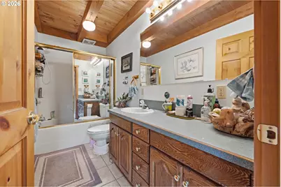 441 Echo Dr, Roseburg, OR 97470 - Photo 17