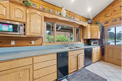 441 Echo Dr, Roseburg, OR 97470 - Photo 29