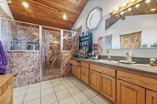 441 Echo Dr, Roseburg, OR 97470 - Photo 15