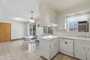 2925 17th Ave, Forest Grove, OR 97116 - Photo 13