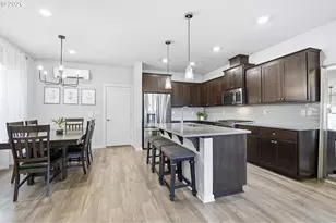 7950 SE Butternut Creek Pkwy, Hillsboro, OR 97123 - Photo 7