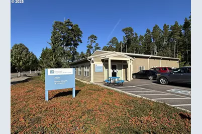 2230 Kingwood St, Florence, OR 97439 - Photo 1