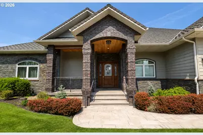 121 Ridge Dr, La Grande, OR 97850 - Photo 1