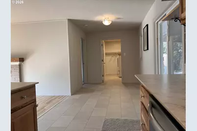 4189 SW Perkins Ave, Pendleton, OR 97801 - Photo 5