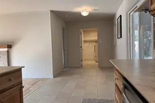 4189 SW Perkins Ave, Pendleton, OR 97801 - Photo 5