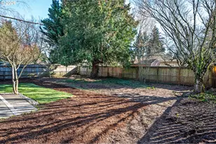 12530 SE Market St, Portland, OR 97233 - Photo 31