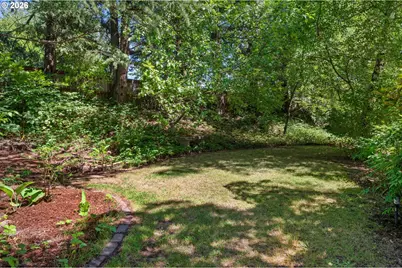 5575 Suncreek Dr, Lake Oswego, OR 97035 - Photo 39