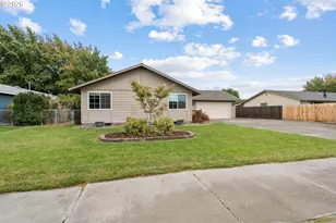 835 SW 13th Pl, Hermiston, OR 97838 - Photo 3