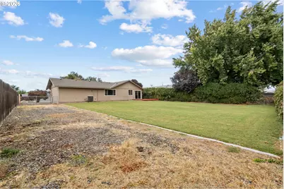 835 SW 13th Pl, Hermiston, OR 97838 - Photo 27