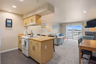 890 SE Bay Blvd., Newport, OR 97365 - Photo 11