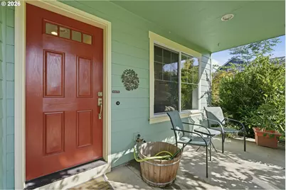 108 S 5th St, Carlton, OR 97111 - Photo 3
