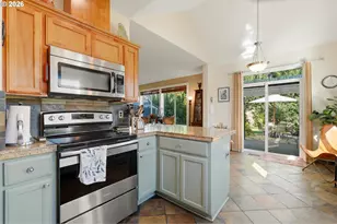 108 S 5th St, Carlton, OR 97111 - Photo 13