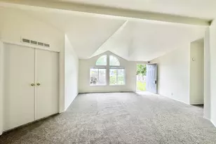 962 Rainbow Dr, Springfield, OR 97477 - Photo 7
