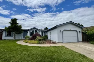 962 Rainbow Dr, Springfield, OR 97477 - Photo 3