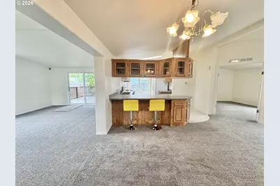 962 Rainbow Dr, Springfield, OR 97477 - Photo 29