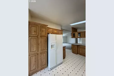 962 Rainbow Dr, Springfield, OR 97477 - Photo 19