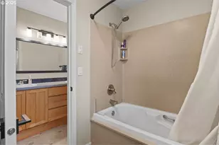 9864 Hoffman Rd, Monmouth, OR 97361 - Photo 39
