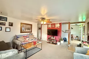 138 W 12th St, Prairie City, OR 97869 - Photo 9