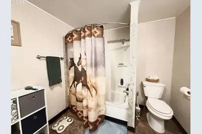 138 W 12th St, Prairie City, OR 97869 - Photo 15