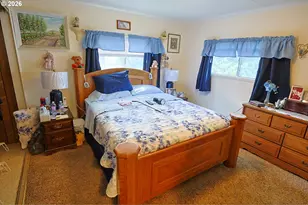 525 Village Pines Way, Coos Bay, OR 97420 - Photo 15