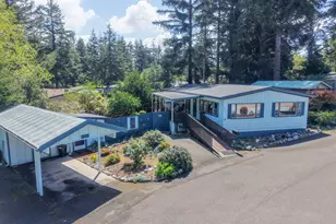 525 Village Pines Way, Coos Bay, OR 97420 - Photo 33