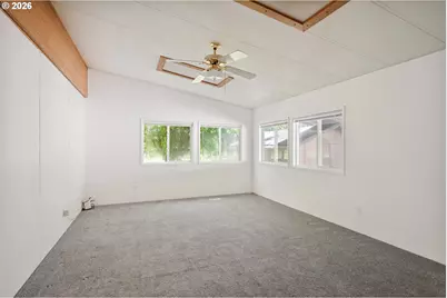 2355 Sparrow Loop #169, Kelso, WA 98626 - Photo 11