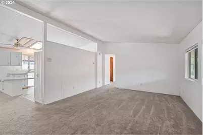 2355 Sparrow Loop #169, Kelso, WA 98626 - Photo 5