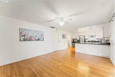 17605 SW Sumac Ln, Beaverton, OR 97007 - Photo 13