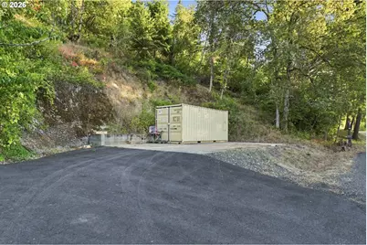 466 Laurel Dr, Roseburg, OR 97471 - Photo 43
