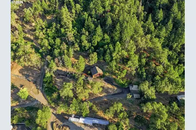 466 Laurel Dr, Roseburg, OR 97471 - Photo 47