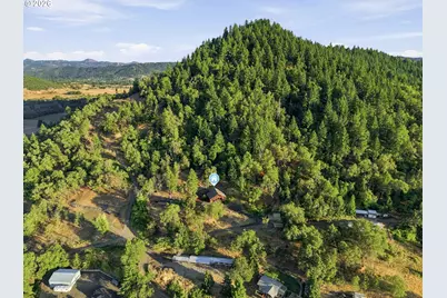 466 Laurel Dr, Roseburg, OR 97471 - Photo 45