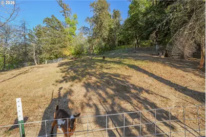 466 Laurel Dr, Roseburg, OR 97471 - Photo 37