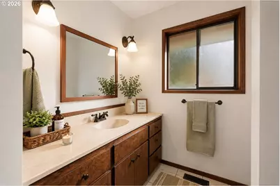 466 Laurel Dr, Roseburg, OR 97471 - Photo 21