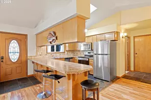 1420 SW Fairway Dr, Waldport, OR 97394 - Photo 7