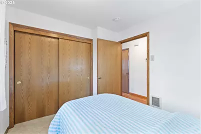 1420 SW Fairway Dr, Waldport, OR 97394 - Photo 13