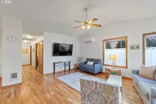 1420 SW Fairway Dr, Waldport, OR 97394 - Photo 3