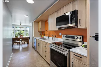 7811 NE Prescott St, Portland, OR 97218 - Photo 9