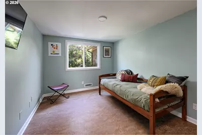 7811 NE Prescott St, Portland, OR 97218 - Photo 13