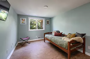 7811 NE Prescott St, Portland, OR 97218 - Photo 13