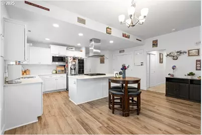 594 E Templeton Ave, Hermiston, OR 97838 - Photo 11