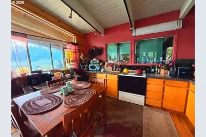 3139 S Tenmile Lk, Lakeside, OR 97449 - Photo 7