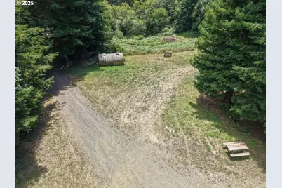 1923 Idaho Ave, Coos Bay, OR 97420 - Photo 15