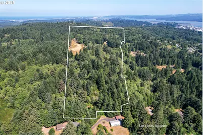 1923 Idaho Ave, Coos Bay, OR 97420 - Photo 1