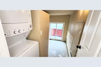 4531 Franklin Blvd #93, Eugene, OR 97403 - Photo 15